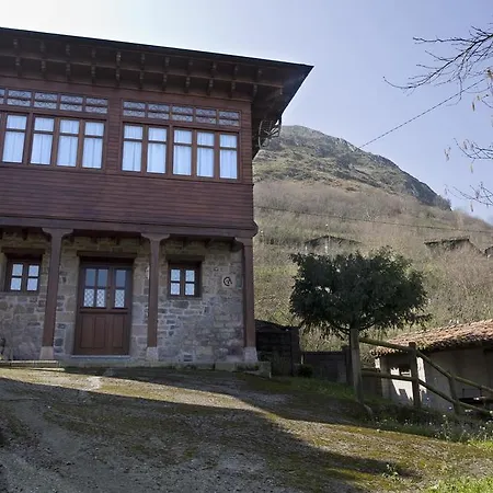 Casa L'ablanu * La Canal
