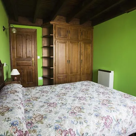 Casa L'ablanu Hétvégi ház La Canal